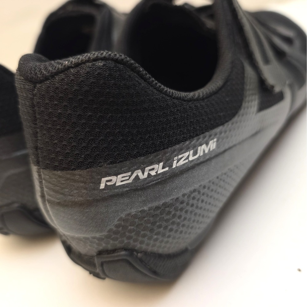 Pearl Izumi Quest Road Cycling Shoes BLACK Eu43 US9.5 SPD & SPD-SL 2 and 3 bolt